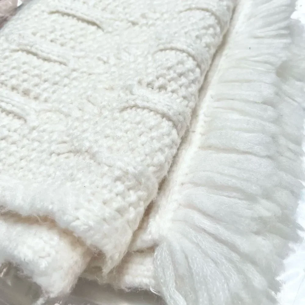 Ted Baker Wool Blend Cable Knit Scarf in Ivory NWT MSRP $139